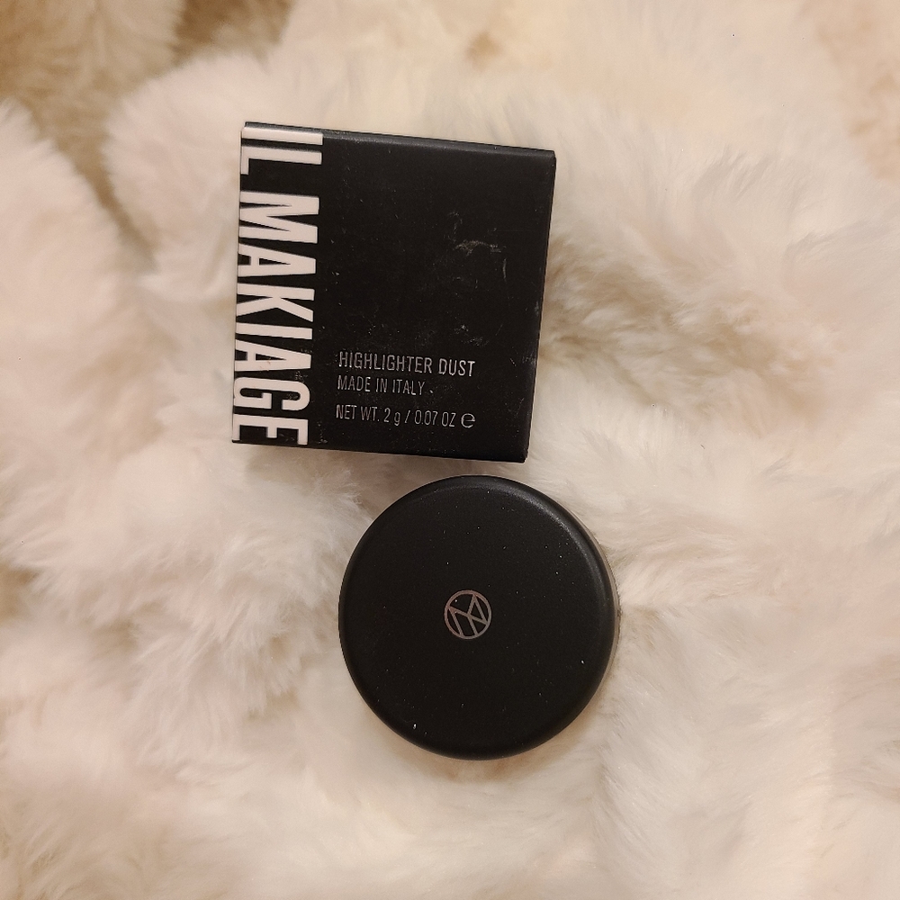 Il Makiage Iridescent Silver White Shimmer Highlighter Dust Satin- full size new